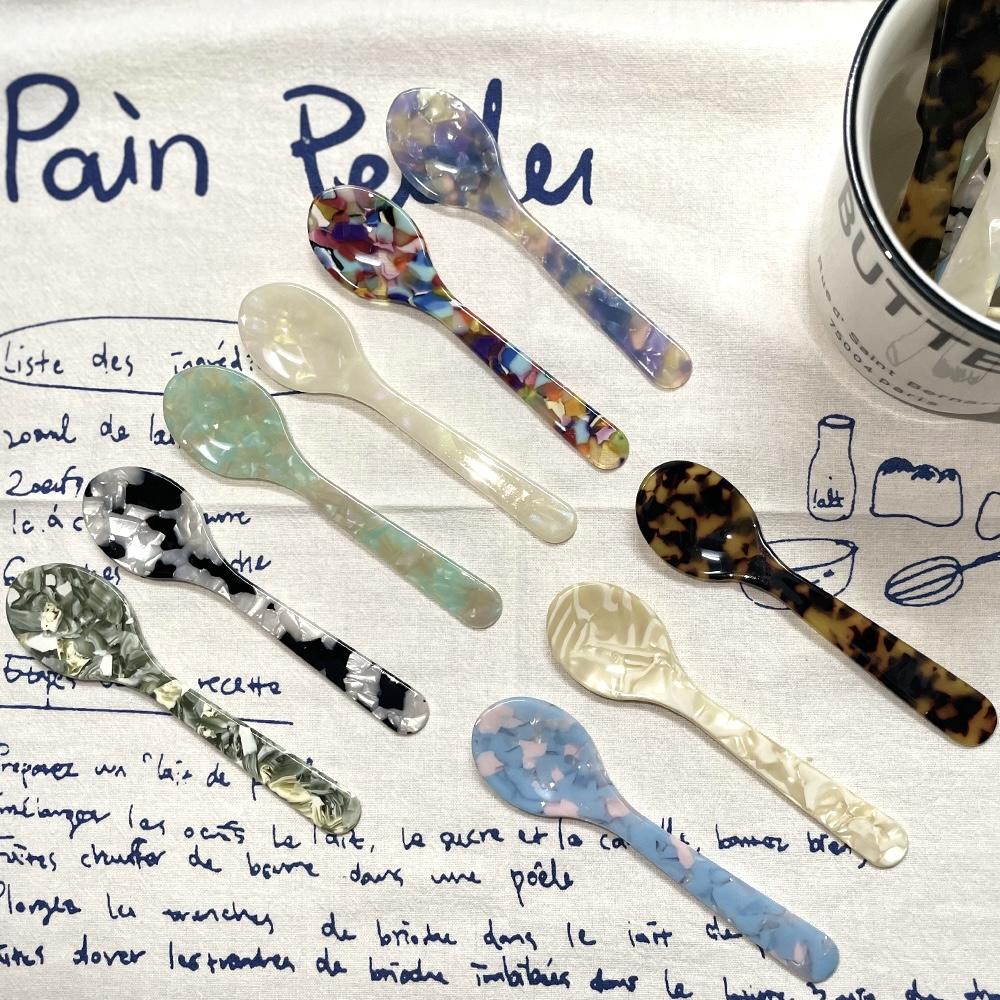 Корейский стиль INS Кофейная ложка Чайная ложка для торта Мороженое Десертная ложка Нож для джема Декоративная кухонная посуда Французский реквизит для фотографий