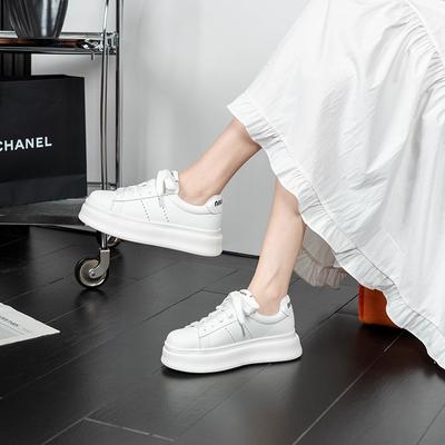 Женская обувь – Кроссовки