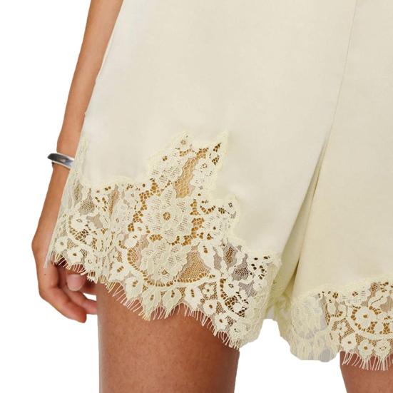 Женские атласные шелковистые шорты с кружевной отделкой, лоскутные микрошорты с низкой посадкой, шорты-боксеры, домашние шортики, пижамные штаны