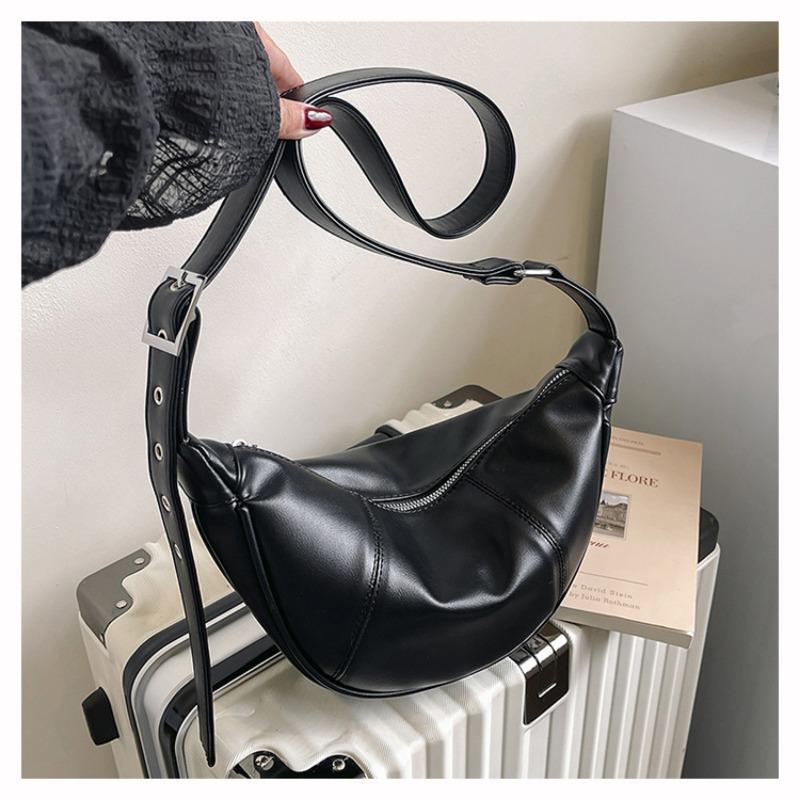 Сумка премиальной текстуры женская большой вместимости новая повседневная на плечо кроссбоди нишевый дизайн сумка-пельмень для通勤