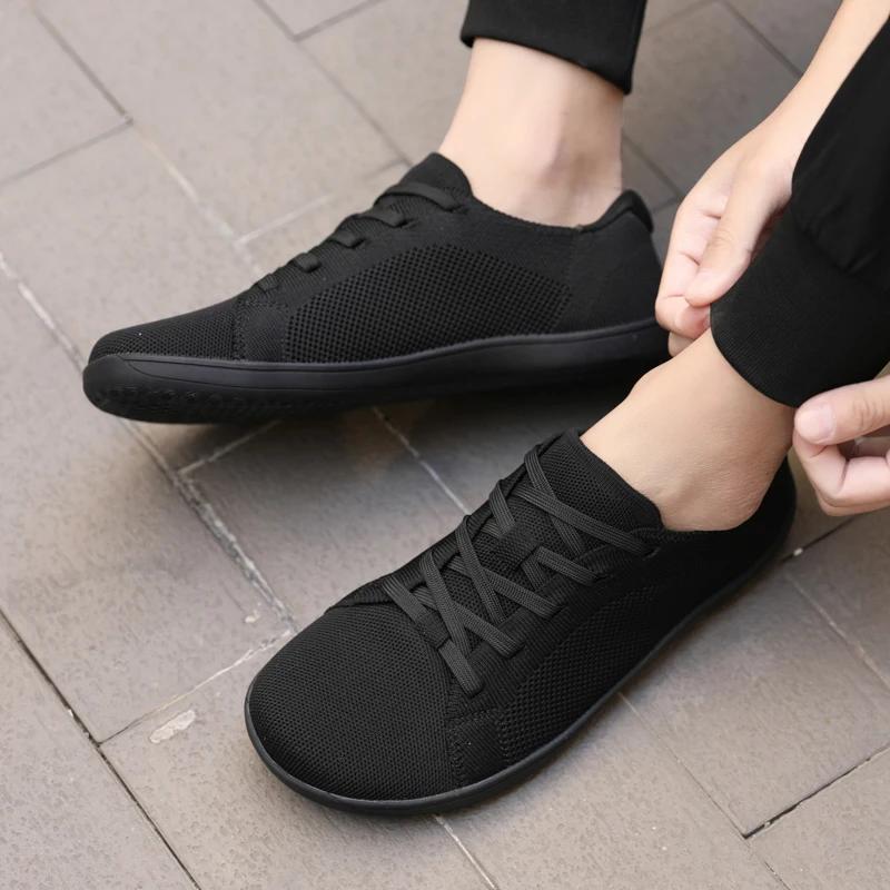 Minimalist Shoes for Men Women Wide Toe Barefoot with Loose and Casual Mesh Breathable Lightweight Black and White Sports Shoes