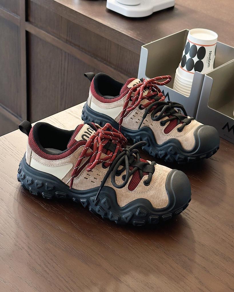 2025 осень новые противоударные походные ботинки походные повседневные ботинки женские на платформе с увеличением высоты спортивные уличные уродливые милые папины кроссовки