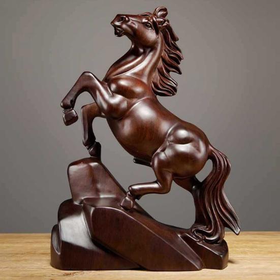 Деревянная фигурка лошади Маленькая статуэтка лошади 2026 год Китайский Новый год Животное зодиака Скульптура Фэн-шуй Украшение для рабочего стола для богатства удачи