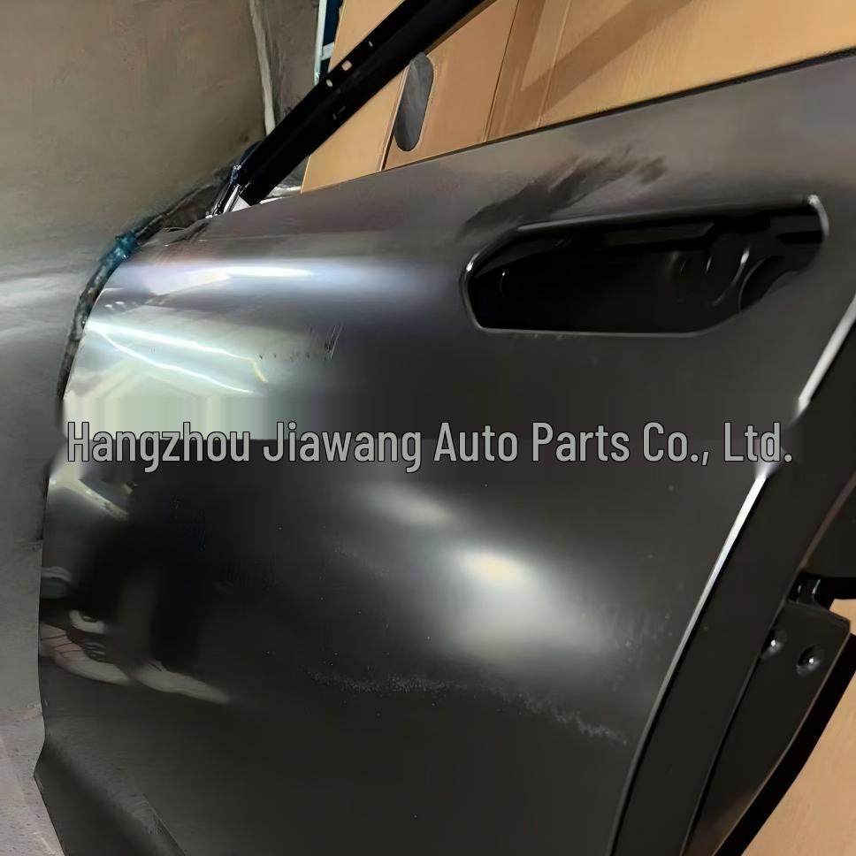 Облицовка передней двери Toyota 2023 BZ3: Правый 67001-03080 и Левый 67002-03030