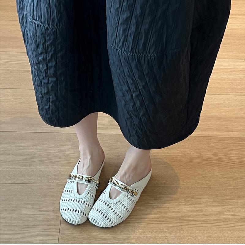 Summer bag head flat-bottomed slippers women's new retro woven hollow light luxury low-heeled slippers with sandals women