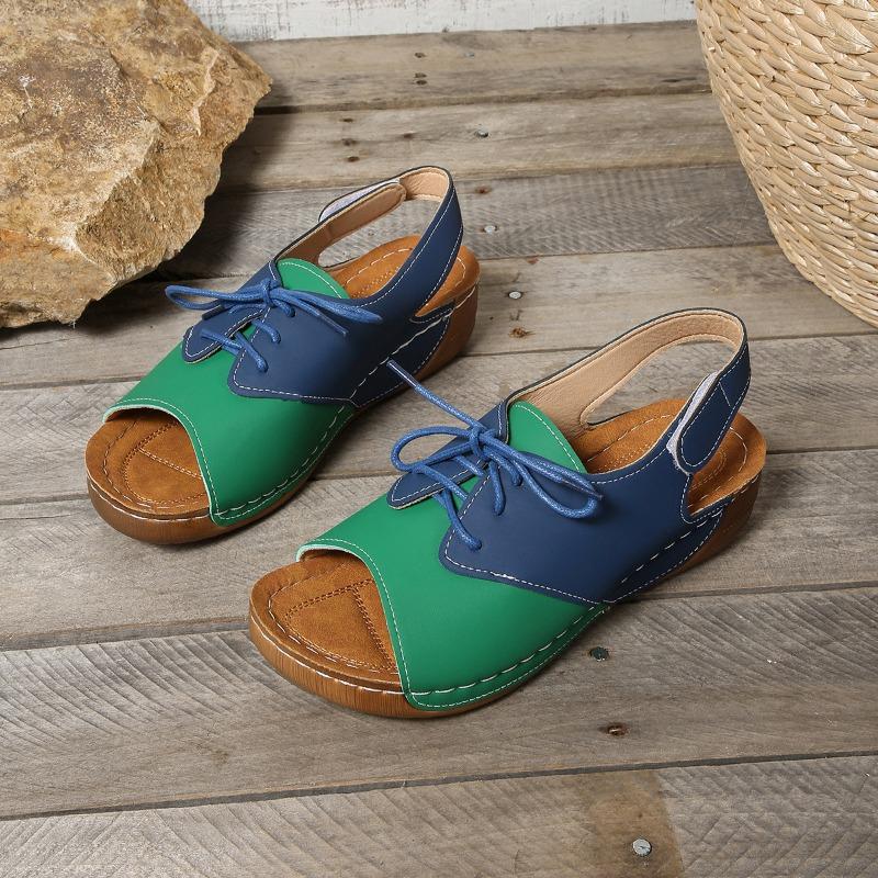 Сандалии большого размера с цветными блоками. Женские туфли на толстой подошве. Туфли на танкетке. Пляжные шлепанцы на липучках и шнуровке.