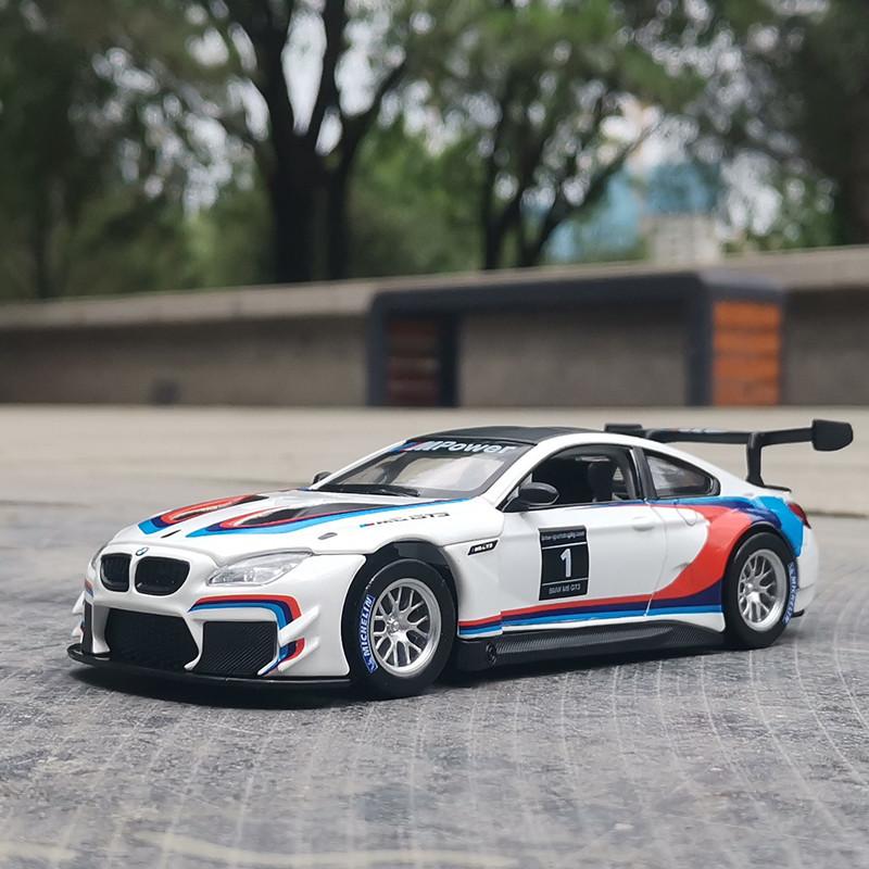 1/32 BMW M6 GT3 Раллийный Автомобиль Сплав Модель Автомобиля Игрушка Литье под Давлением Звук и Свет Автомобильные Игрушки для Детей Транспортное Средство