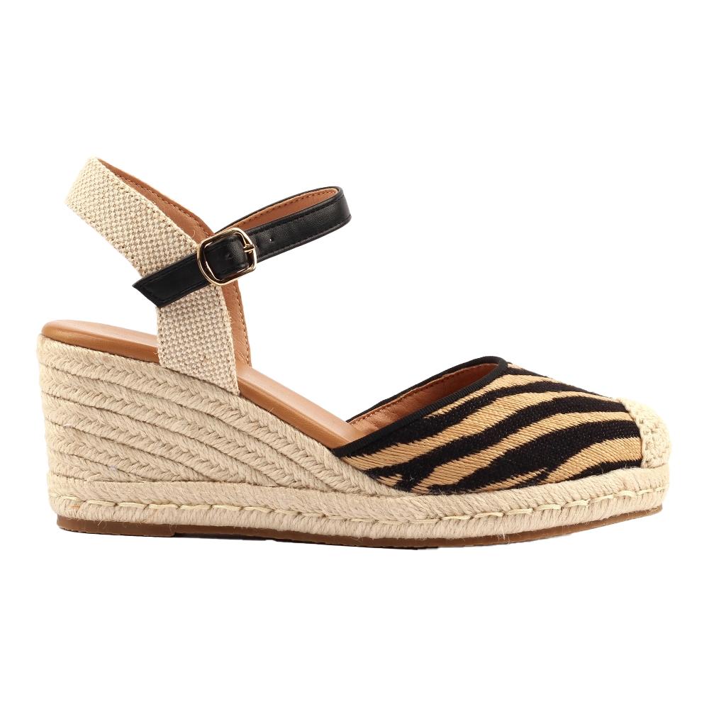 Lunar Womens/Ladies Goji Sandals