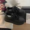Autumn New Women's Shoes Versatile Retro Sports Shoes Low-top Platform Casual Board Shoes