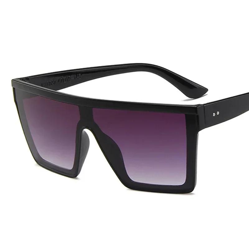 Vintage Square Sunglasses Women Men Brand Fashion Retro Sun Glasses Female Male Punk Mirror Ladies Traveling