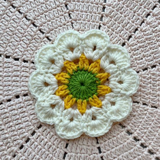 Handmade Crochet Flower Coaster Heat-Resistant Cup Mat for Mugs Glasses Soft