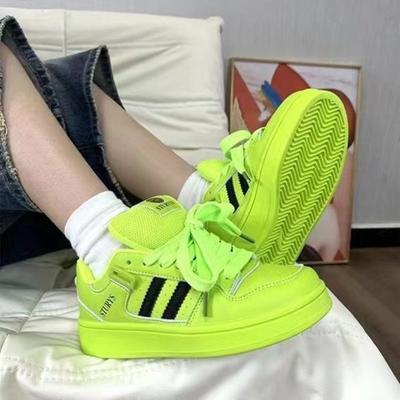 Повседневная обувь Guochao оригинальная нишевая флуоресцентно-зеленая нишевая обувь-хлеб женская летняя новая обувь для скейтборда