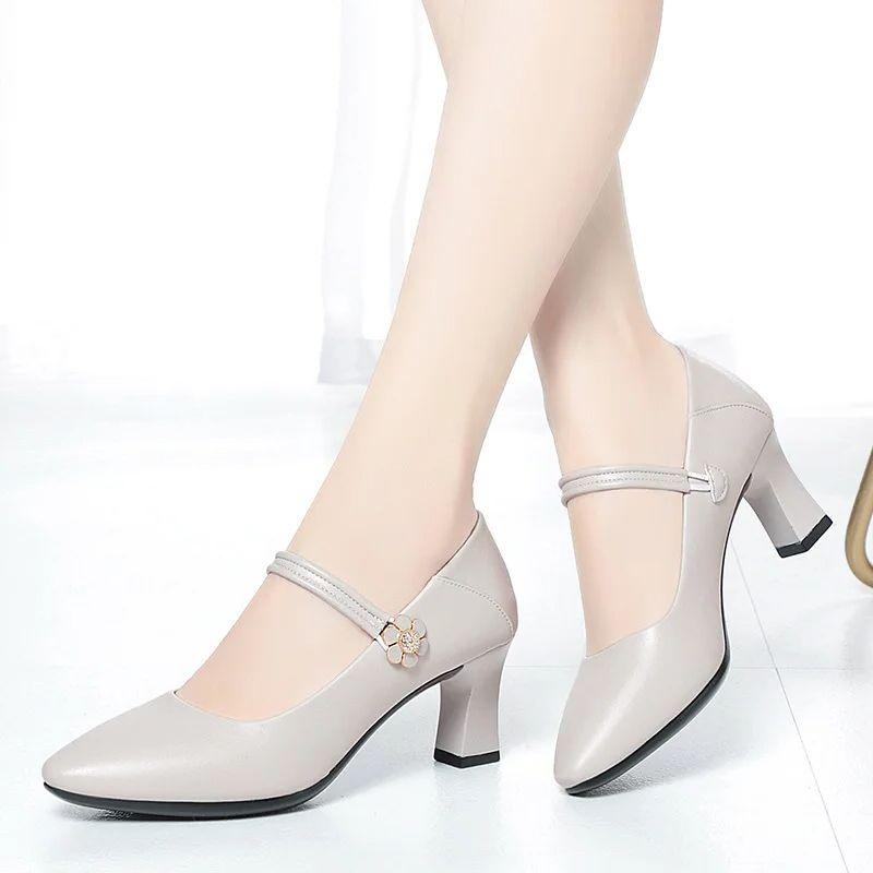 Мода 2024 года, черная профессиональная одежда, женская мягкая кожаная обувь, танцевальная обувь, элегантная мода, нескользящая, черная, для офиса, мамы, работы