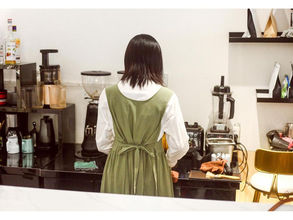 Хлопковый фартук большого размера с цветочным принтом и боковым разрезом для нейл-арта - Европейский и американский стиль