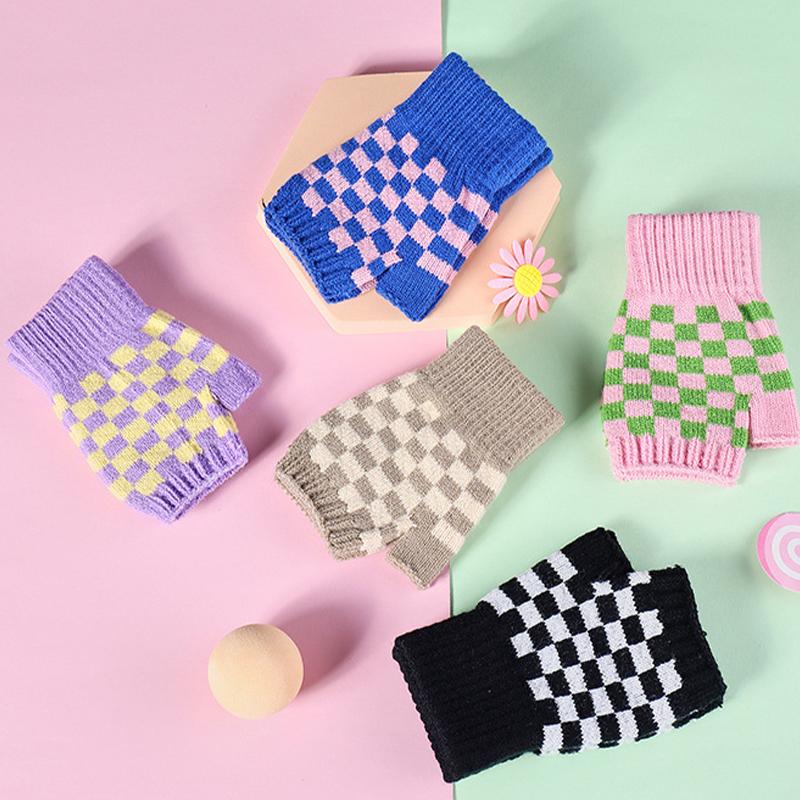 Теплые перчатки трикотажные клетчатые морозостойкие перчатки с половиной пальца для женщин зимние