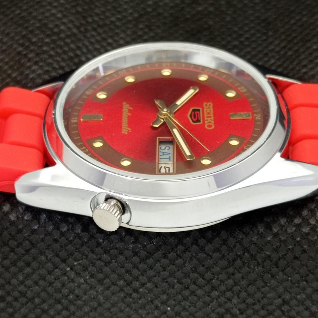 ВОССТАНОВЛЕННЫЕ ВИНТАЖНЫЕ МУЖСКИЕ ЧАСЫ SEIKO 5 AUTOMATIC JAPAN D/D RED 593a-a311236-9