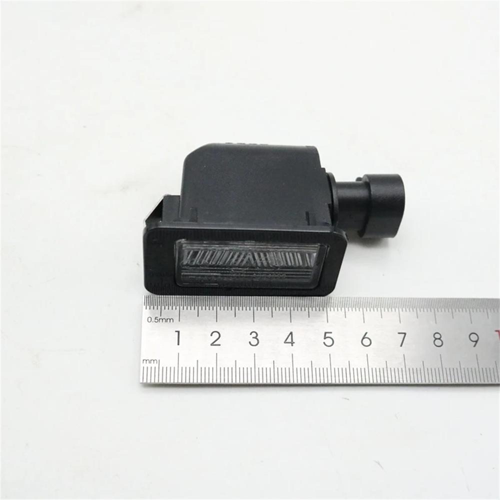 Задний фонарь номерного знака для Great Wall Voleex C30 Haval H5 H6 4108100XG08XA