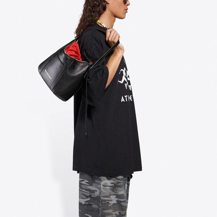 Balenciaga T Shirt Loose Fit Men's Black 641614TJVK61070