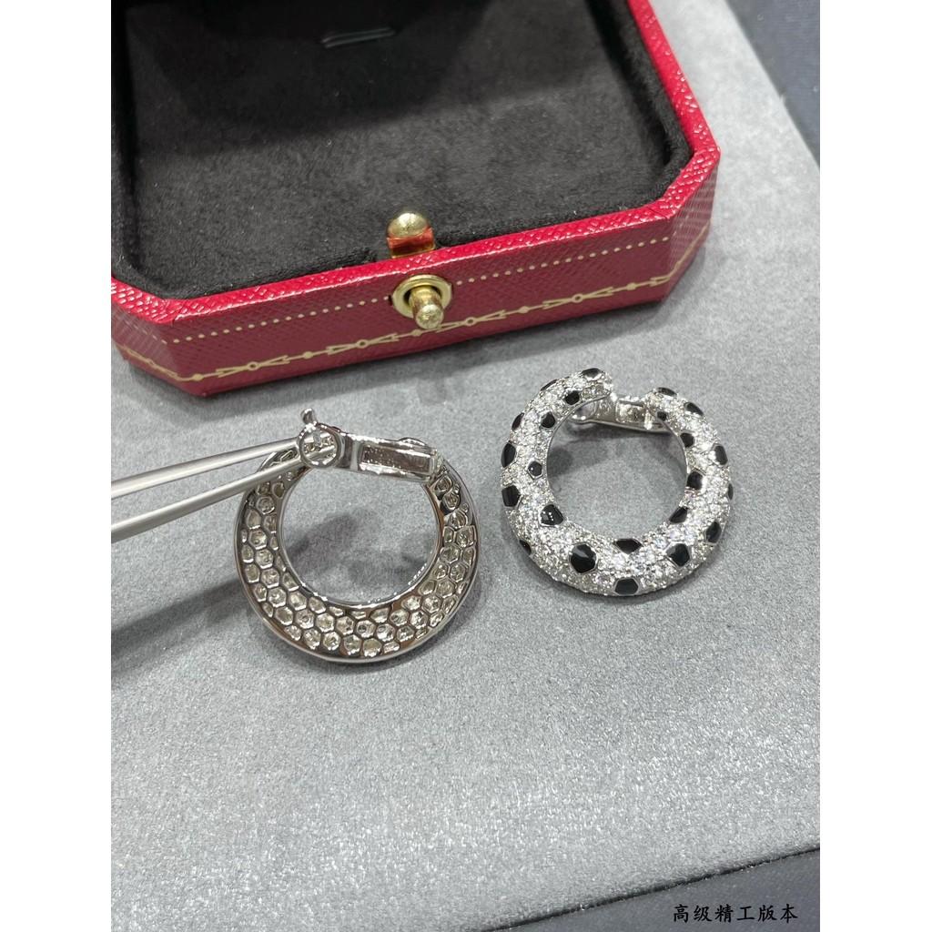 Серьги с леопардовым принтом Женщины могут носить, Добавление элементов заклепок Модные и изысканные высококачественные гальванические изделия на заказ 18-каратное золото