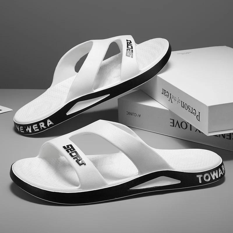Модные мужские тапочки из ПВХ с мягкой подошвой, нескользящие шлепанцы, повседневные уличные пляжные шлепанцы, домашние тапочки для ванной комнаты, новые сандалии