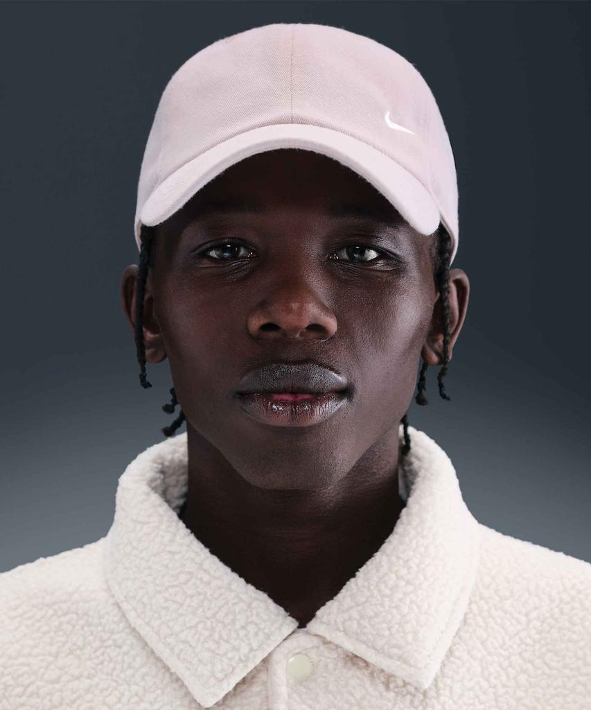 NIKE Club Unstructured Cap - Silt Red: Sail / Fz5698-667