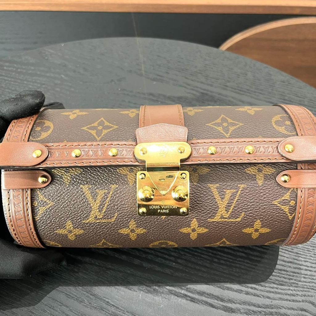 [Pre-Owned] Papillon Trunk Monogram Chain S-Lock Closure Coated Canvas With Leather Trim Shoulder Bag - Very Good #1V8QTQB