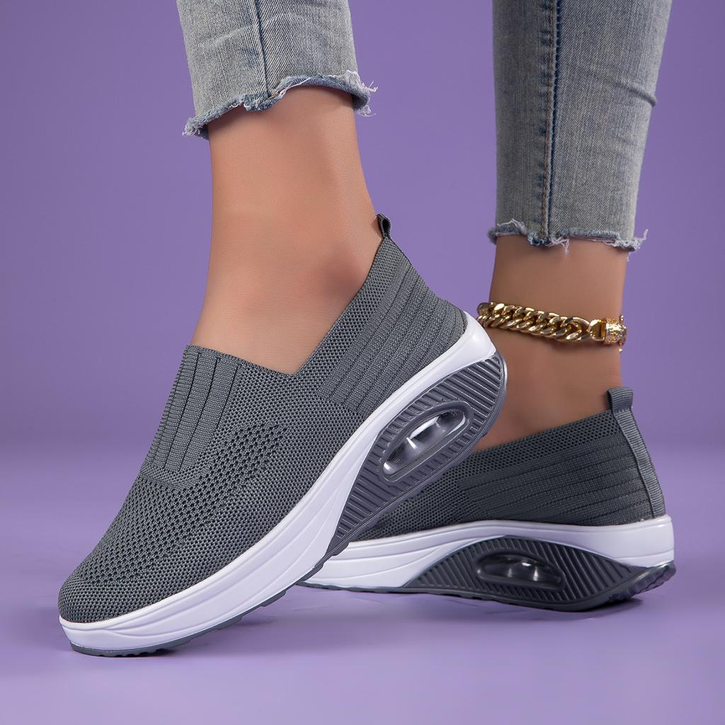 Новые большие размеры, дышащие и легкие женские туфли на воздушной подушке, спортивная и прогулочная обувь на высокой платформе, летающие плетеные туфли-качалки