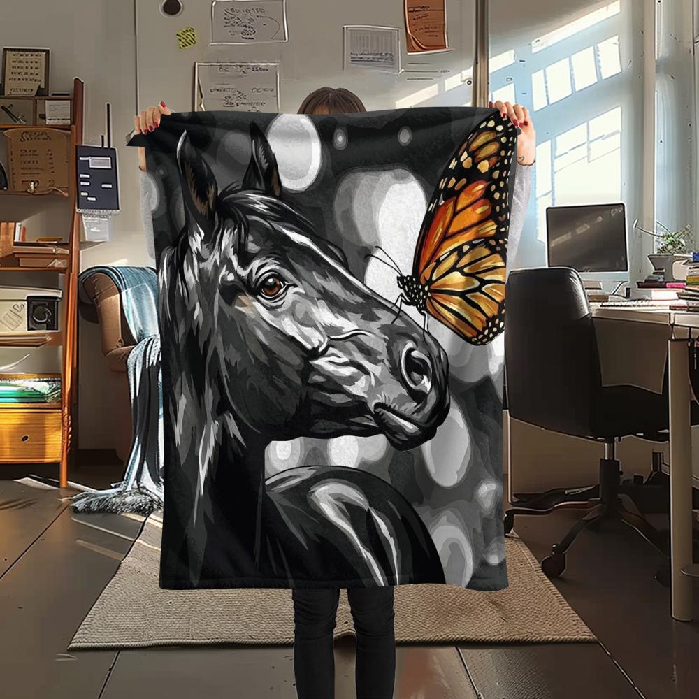 1PC Watercolor Animal Art Print Flannel Blanket, High quality All Seasons, Home Decor, Warmth and Comfort, Perfect for Christmas Gifts