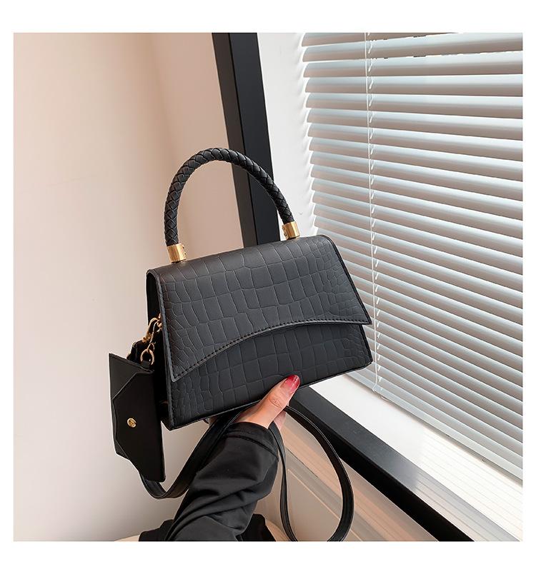 Корейская версия текстуры иностранного стиля маленькая сумка весна новая модная портативная сумка-мессенджер простая маленькая квадратная сумка через плечо