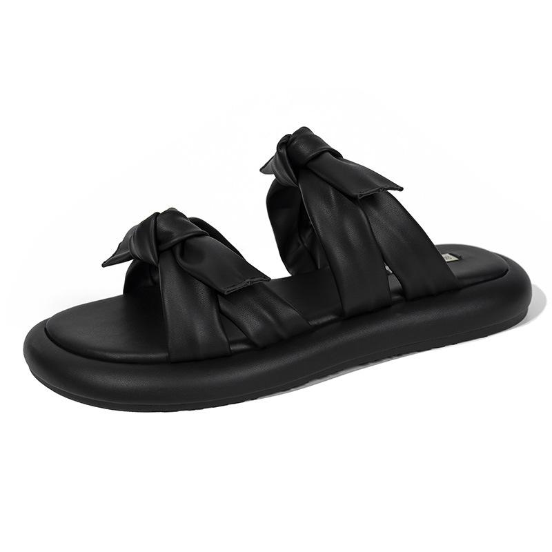 2024 summer new Internet celebrity explosion thick bottom heightening slippers women's outer wear skirt beach non-slip heightening cool slippers