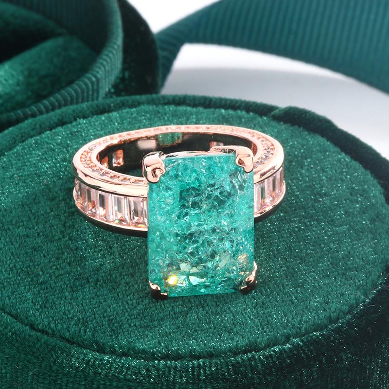 Women's Ring Fashion Luxury Wedding Accessories Geometric Green Crystal Cubic Zirconia Light Luxury Elegant Women's Jewelry Gift