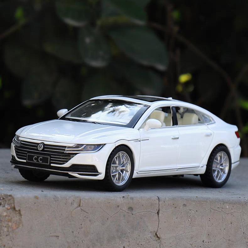 Volkswagen Arteon CC Sport Coupe Симуляция Литой и Игрушечный Транспорт Звуки и Свет Машинка с Откатом 1:32 Подарки из сплава для детей