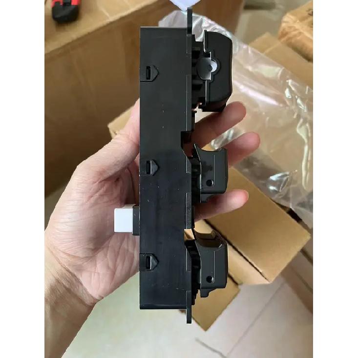 For Kia-Forte Cerato K3 2014 2015 2016 2017 Master Window Switch Regulator Button 93570-B5000 93571-A7000 93570B5000 18 P