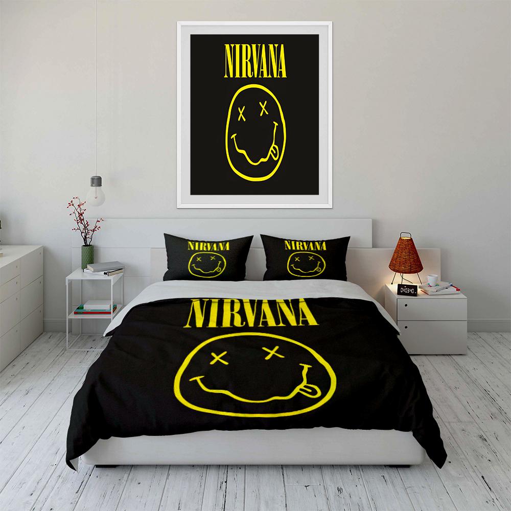Набор постельного белья Nirvana Логотип Черно-желтый Постельное белье (1 пододеяльник, 2 наволочки, одеяло в комплект не входит)