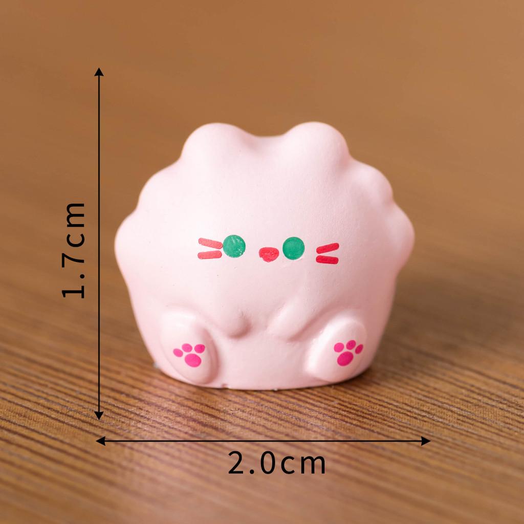 Милая фигурка кошки из смолы с мультяшным дизайном для декора стола в машине и идея для подарка