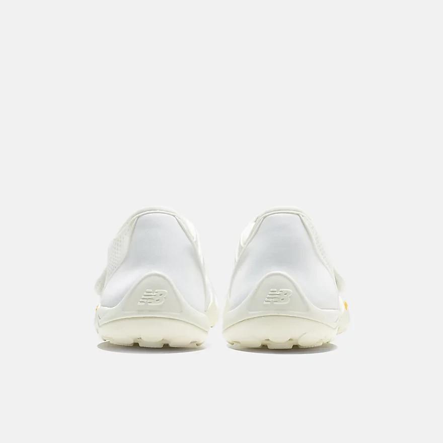 MT2504 New Balance MT2 "Sea Salt/White" (Unisex)