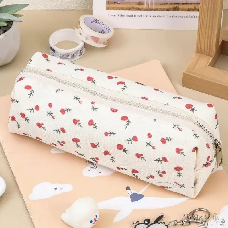 1 шт. кремовый пенал с цветочным рисунком для студента, эстетичный ретро-пенал с цветочным рисунком, большая вместительная сумка для хранения канцелярских принадлежностей