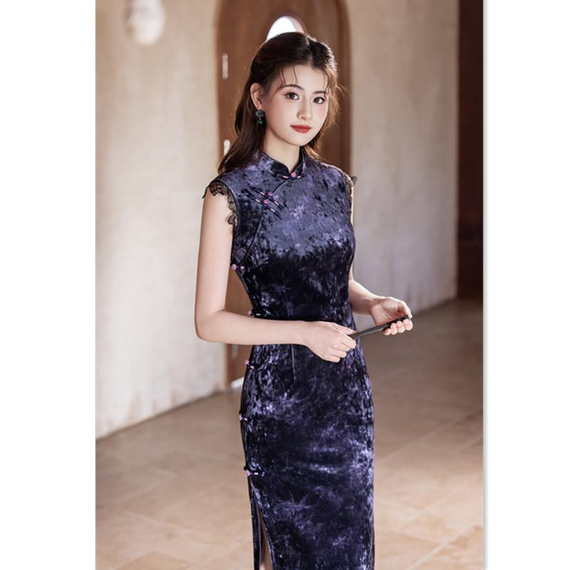Hong Kong style new Chinese long sleeveless cheongsam early autumn new fashion improved daily slim velvet cheongsam skirt