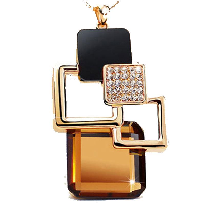 Ожерелье с подвеской из стразов в корейском стиле - Европейский и американский дизайн, Идеально для подарка на день рождения девочки или темы «Магическое пространство»