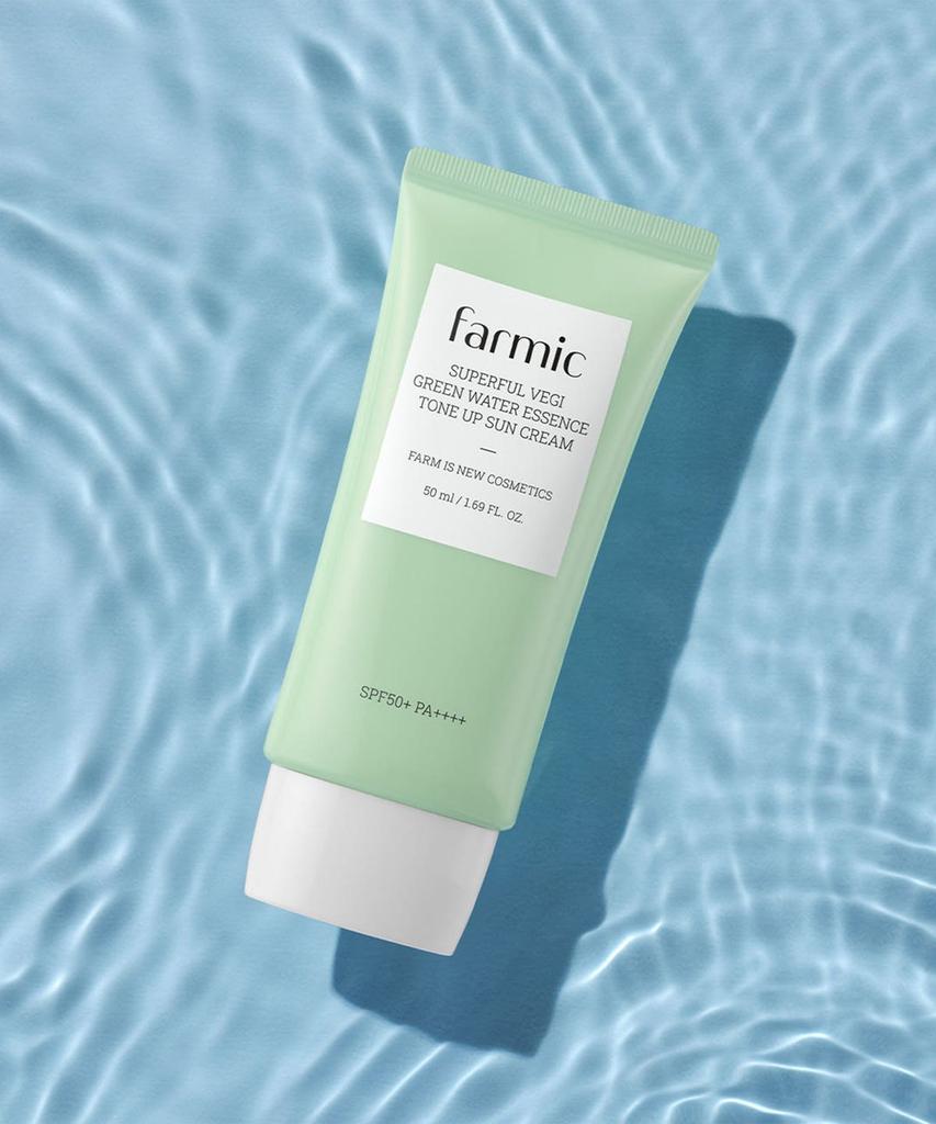 [2 Items] Superful Veggie Green Water Essence Tone-Up Sun Cream 50ml