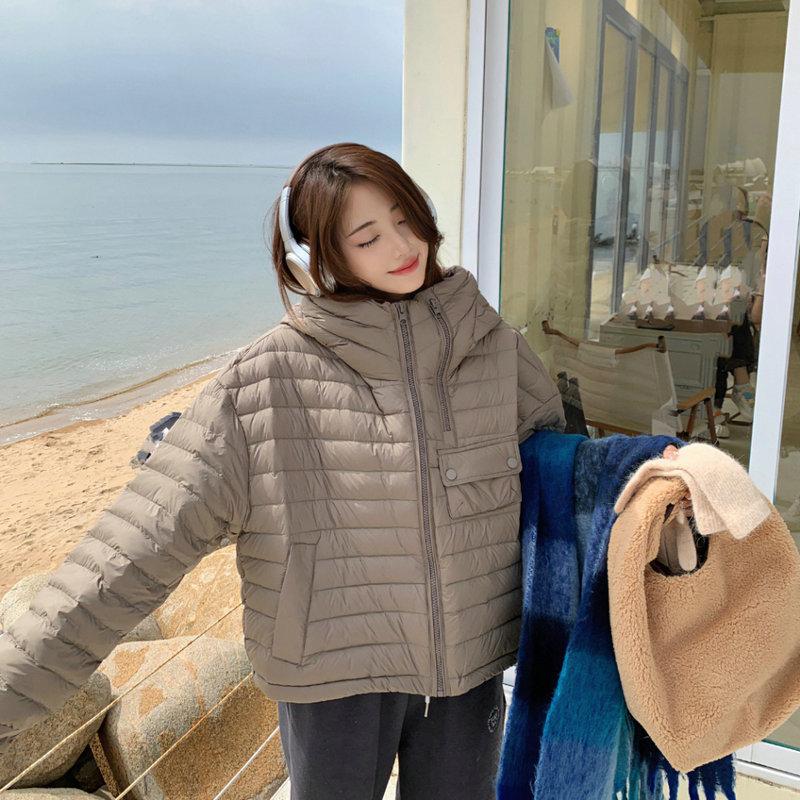 Lightweight Hooded Short Down Jacket 2025 Women'S New Winter Loose Large Size White Duck Down