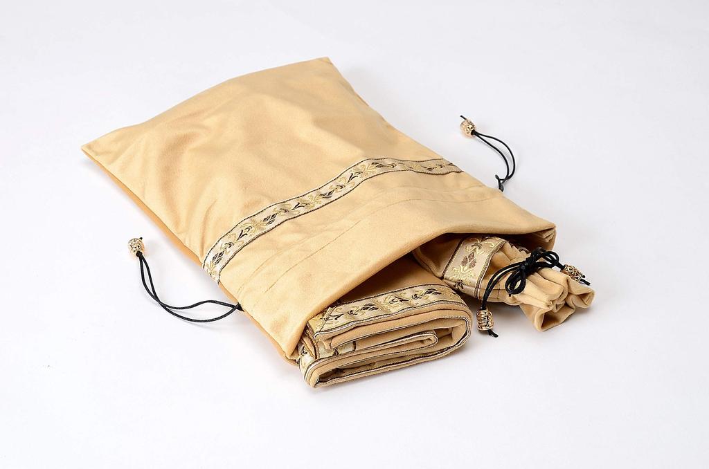 Kuai Tarot Pastel Set of with Velvet for Tarot and Readings with Gold Set of Small Pouch Cloths, Colors, 68x68cm, 2, Pouch, Thick, Cards, Divination,