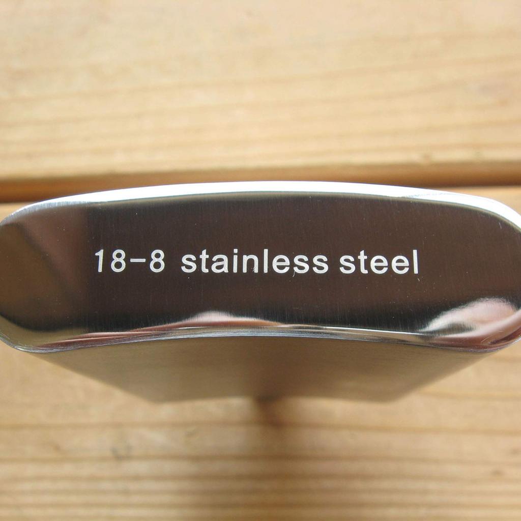 Бутылка виски Sato Kinzoku Kogyo SALUS Skittles Bacchus 200 мл