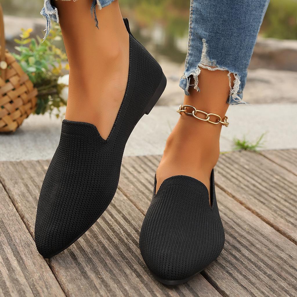 Autumn Shoes with Sharp Toe Flat Sole Large Everyday Single Tone Flat Sole Shoes with Closed Toe Women's Flat Sole Shoes