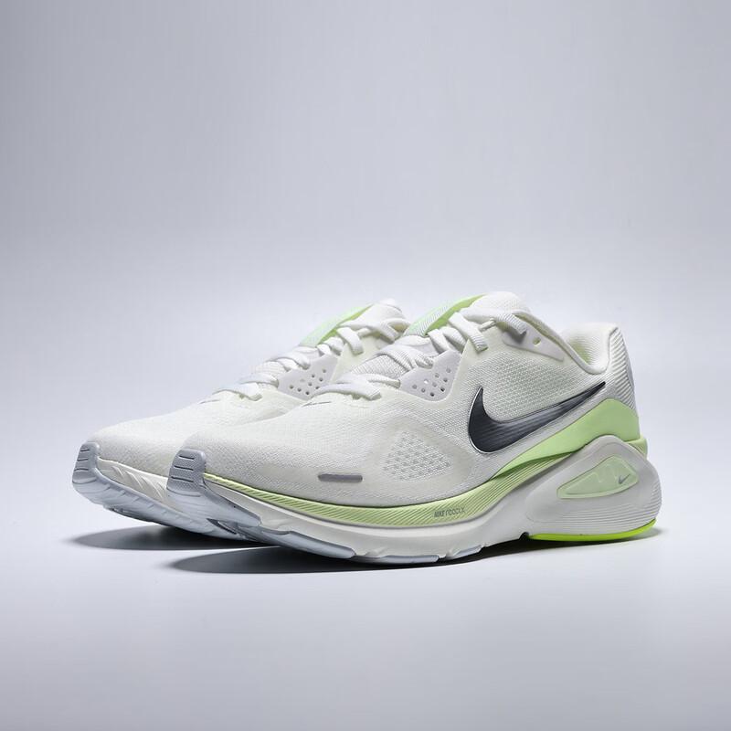 Nike Женские беговые кроссовки Structure 26