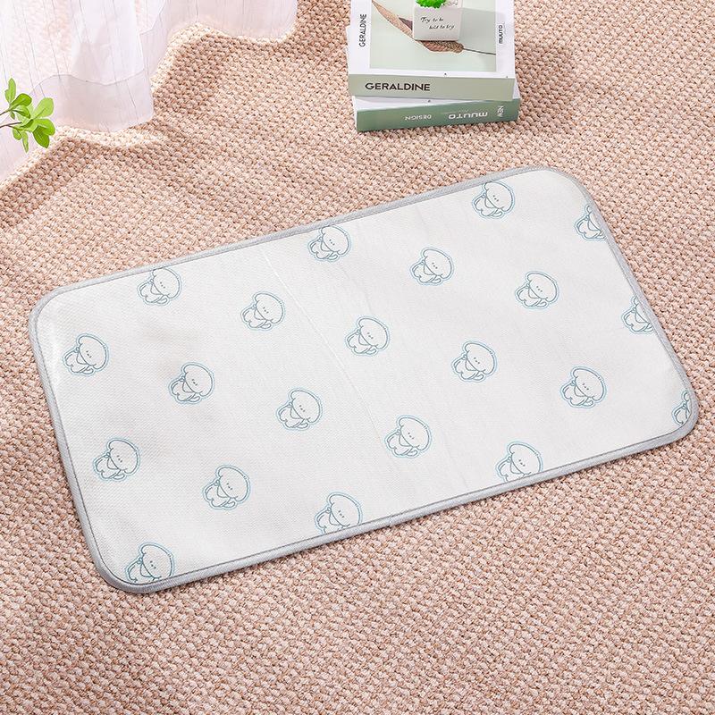 Pet Cat Sleeping Pads, Dog Beds, Ice Silk Cool-feeling Pads, Ice Pads, Summer Cooling Latex Pads, Dog Pads, Pet Supplies
