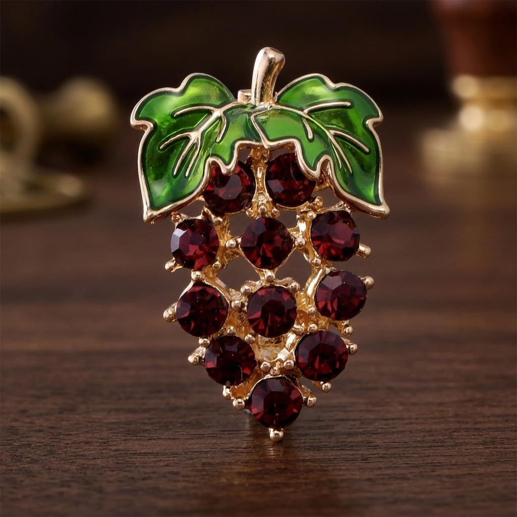 Rhinestone Grape Brooch Pin Zinc Alloy KC Gold Plated For Clothes Scarf Bag Decoration