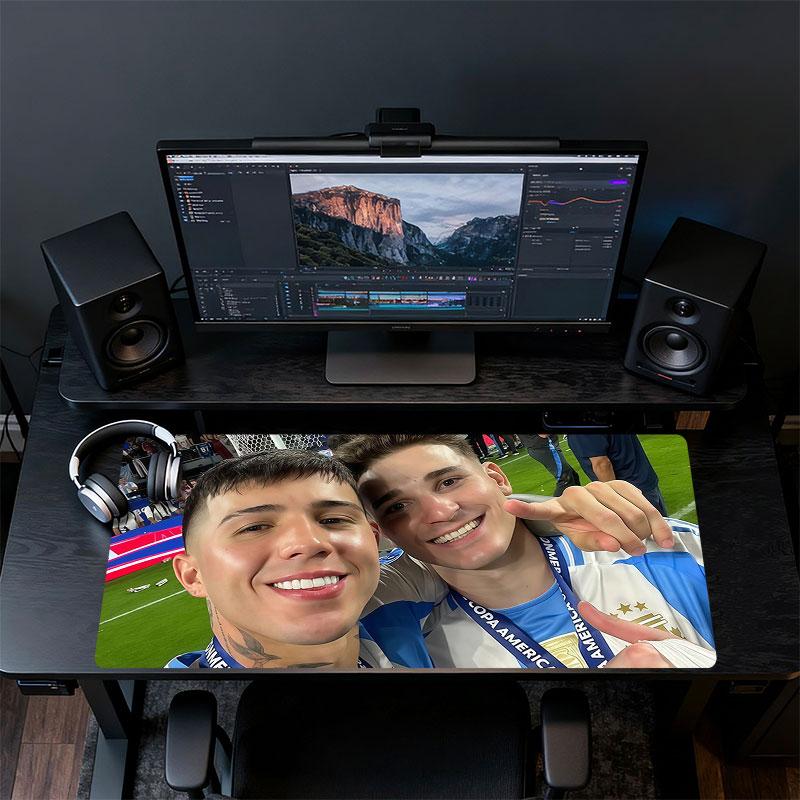 Alvarez & Enzo Mouse Pad, Large Gaming Desk Mat, Non-slip XXL Mousepad for Laptop & Tablet, Mini PC Playmat with Stitched Edges
