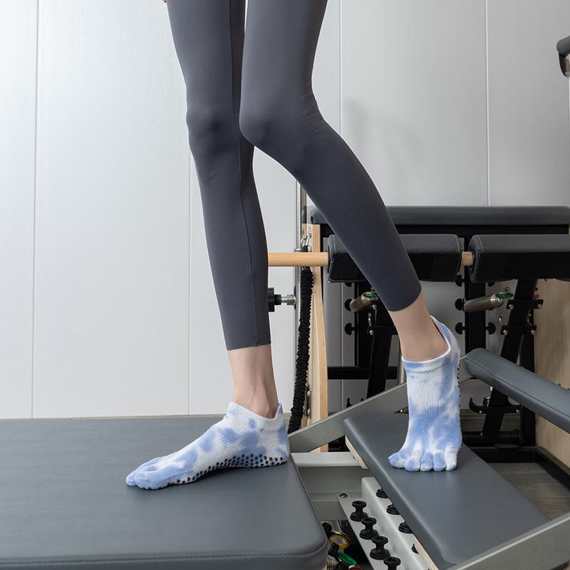 Носки ToeSox с открытой спиной, нескользящие, для йоги и пилатеса, с пятью пальцами — всесезонное качество