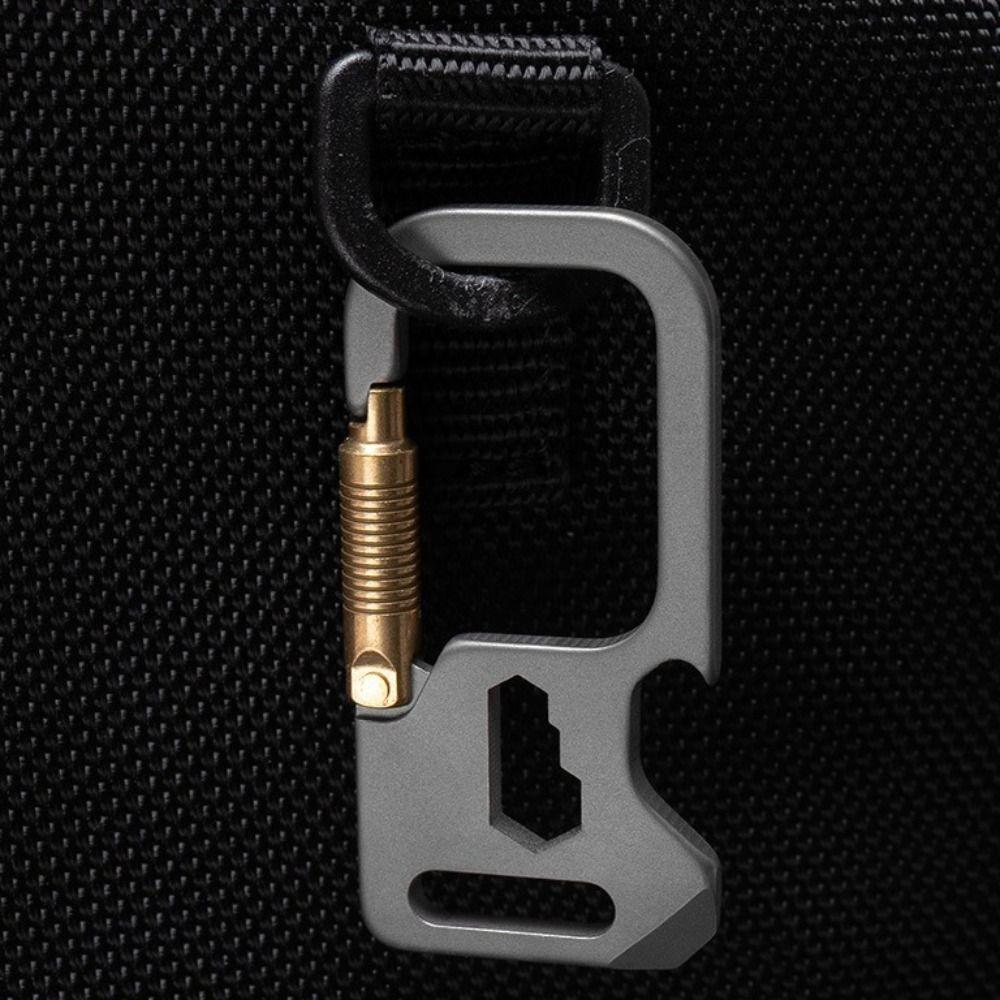 Титановый цинк Сплав цинка Автомобильный брелок Брелок Открывалка для бутылок Прочный Держатель для ключей Поход